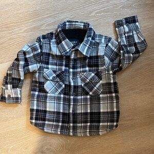 O'Neill Black and Gray Plaid Button Down Shirt Sherpa lined 3T